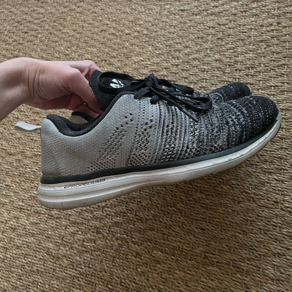 APL Techloom Pro Sneaker in Black, Heather Grey & White | Women’s Size 8 - Picture 3 of 8